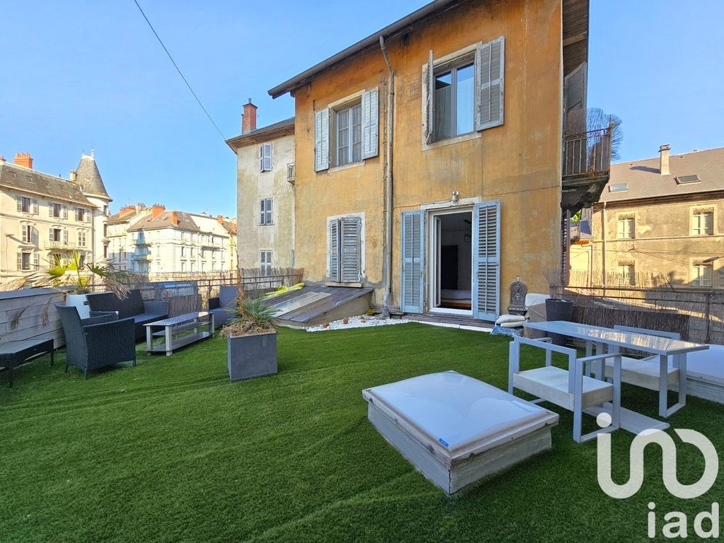 Achat appartement à vendre 5 pièces 95 m² - Chambéry