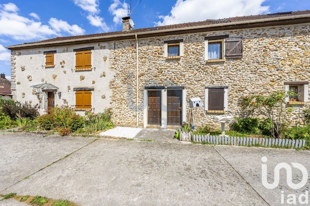 Achat triplex à vendre 3 pièces 59 m² - Liverdy-en-Brie