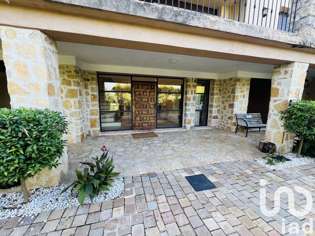 Achat maison à vendre 5 chambres 260 m² - Valbonne