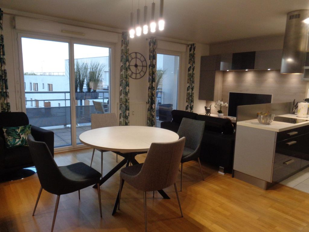 Achat appartement à vendre 4 pièces 80 m² - Cergy