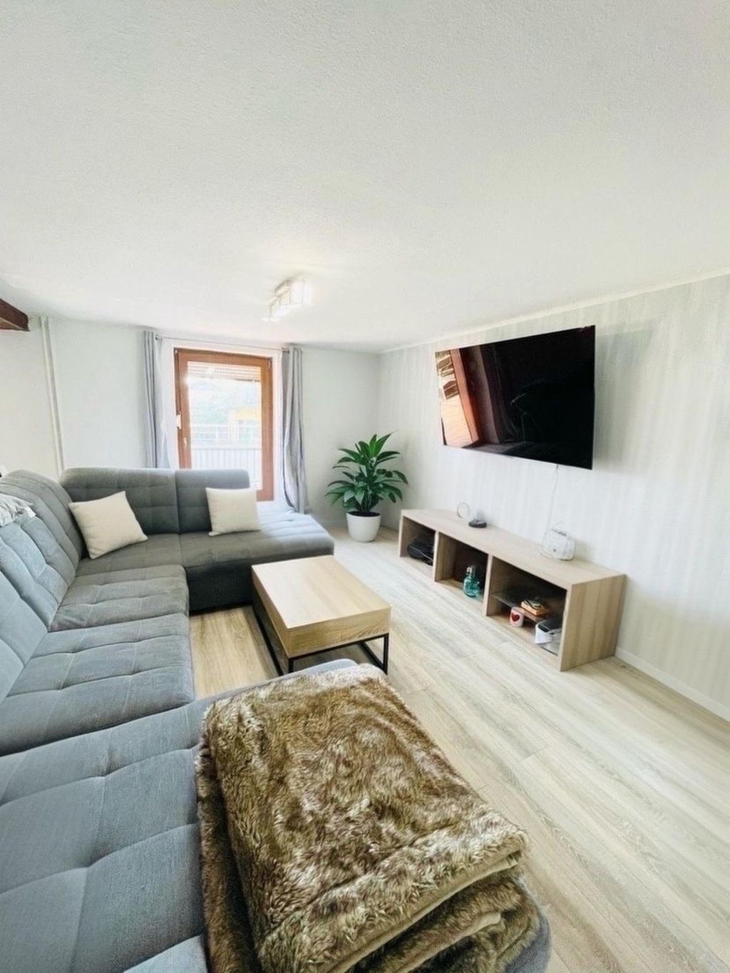 Achat maison à vendre 5 chambres 164 m² - Spicheren