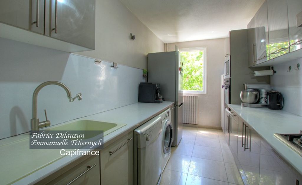 Achat appartement à vendre 4 pièces 79 m² - Istres