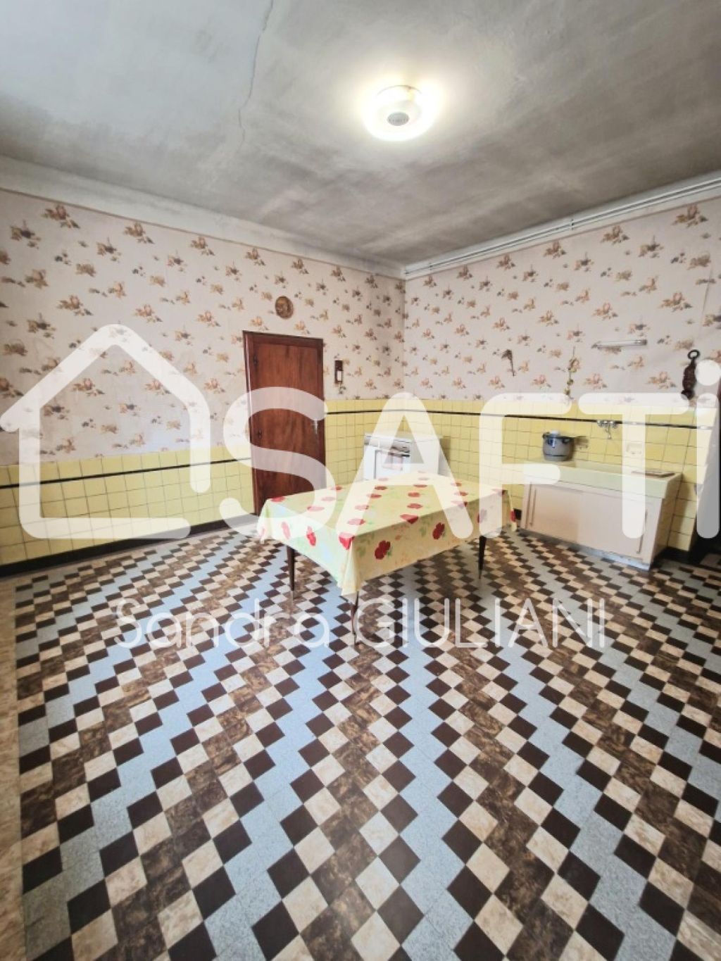 Achat maison à vendre 2 chambres 140 m² - Fresnois-la-Montagne