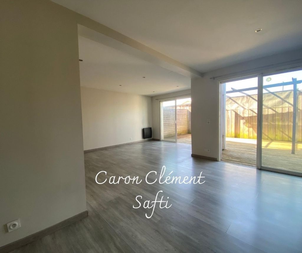 Achat maison à vendre 2 chambres 77 m² - Lons