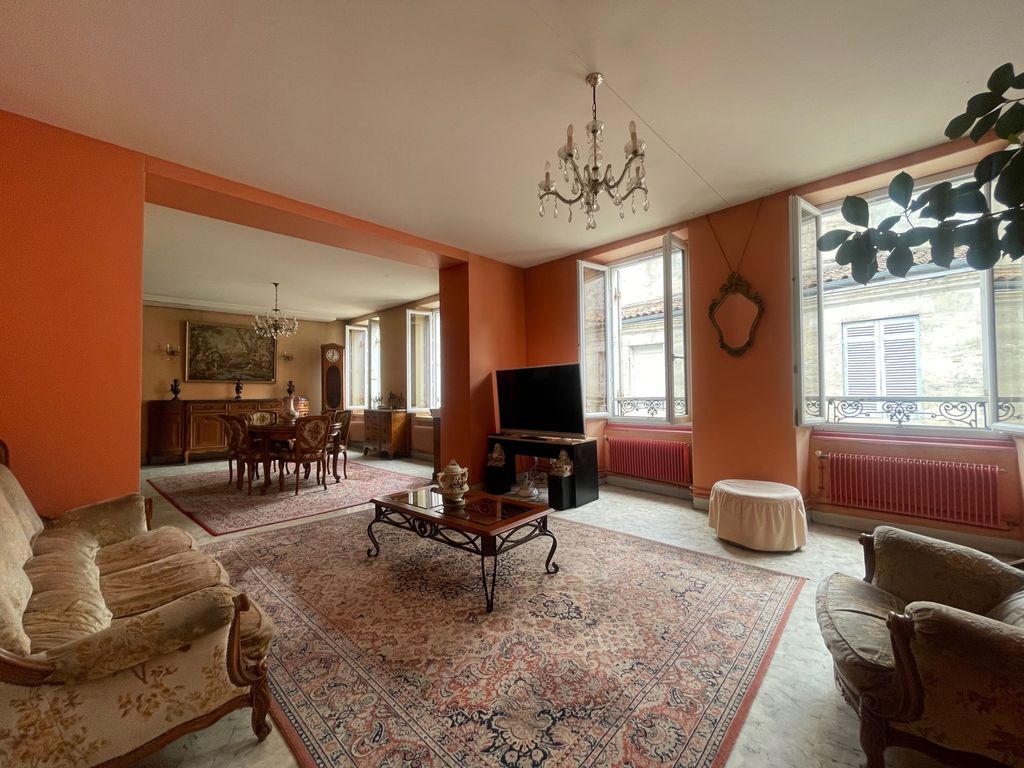 Achat appartement à vendre 6 pièces 162 m² - Bordeaux