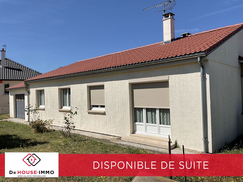 Achat maison à vendre 4 chambres 101 m² - Châteauroux