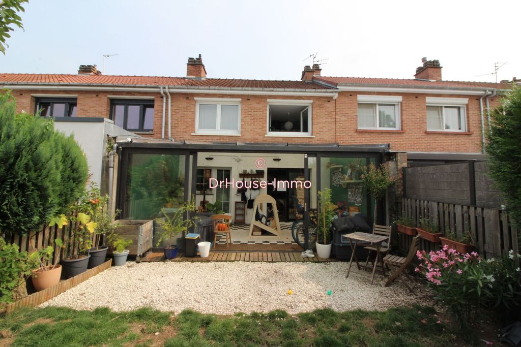 Achat maison à vendre 4 chambres 102 m² - Lesquin