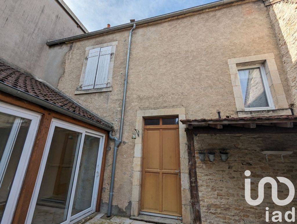 Achat maison à vendre 3 chambres 80 m² - Dun-sur-Auron