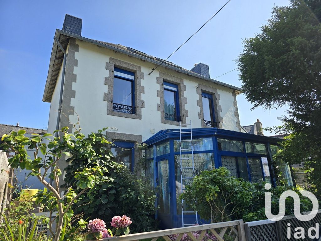 Achat maison à vendre 5 chambres 111 m² - Plouguerneau