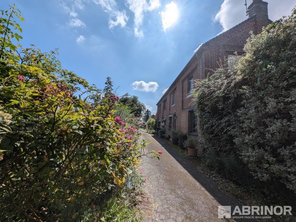 Achat maison à vendre 4 chambres 231 m² - Saméon