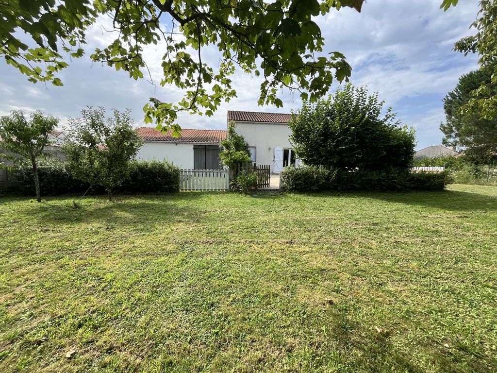 Achat maison à vendre 3 chambres 93 m² - Saint-Aignan-Grandlieu