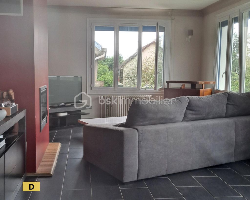 Achat maison à vendre 4 chambres 121 m² - Corbeil-Essonnes