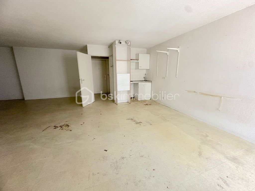 Achat studio à vendre 33 m² - Marseille 3ème arrondissement