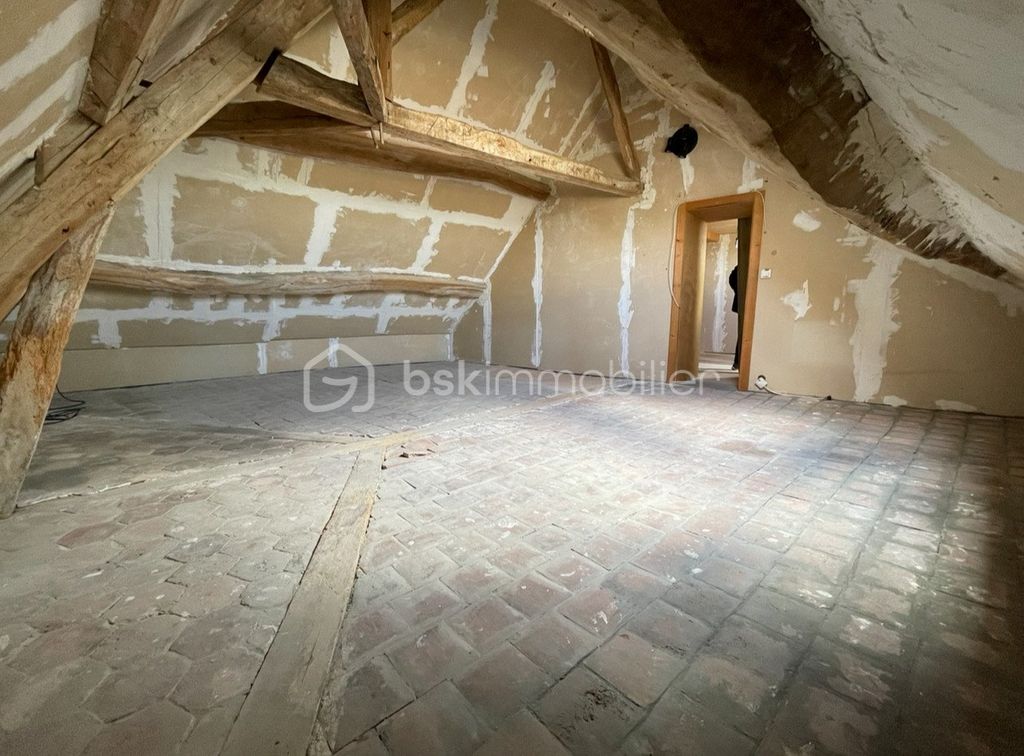 Achat maison à vendre 4 chambres 140 m² - Auxy