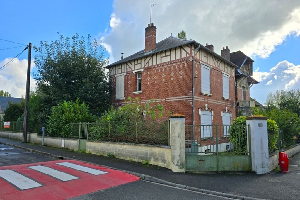 Achat maison à vendre 4 chambres 116 m² - Hirson