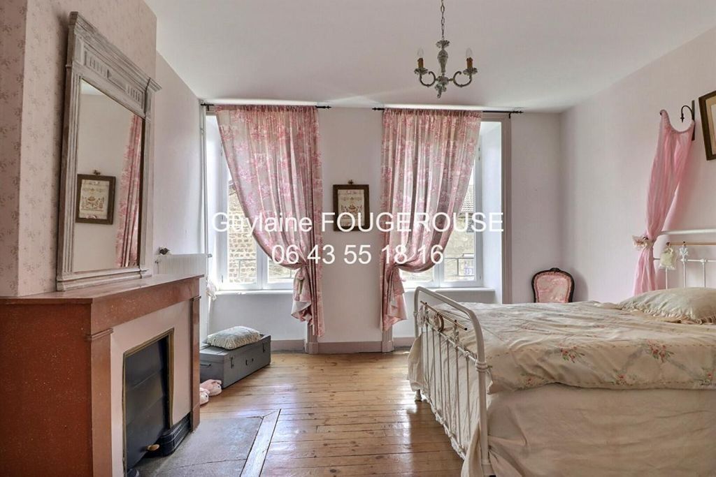 Achat maison à vendre 5 chambres 210 m² - Saint-Anthème