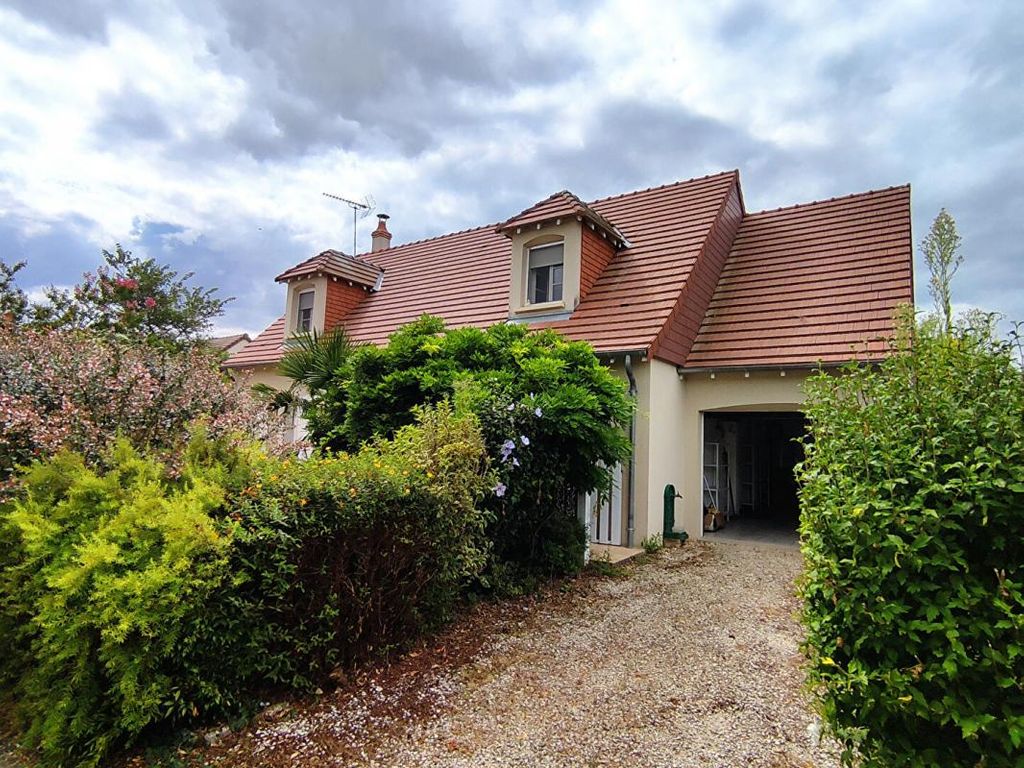 Achat maison à vendre 4 chambres 129 m² - Yzeures-sur-Creuse