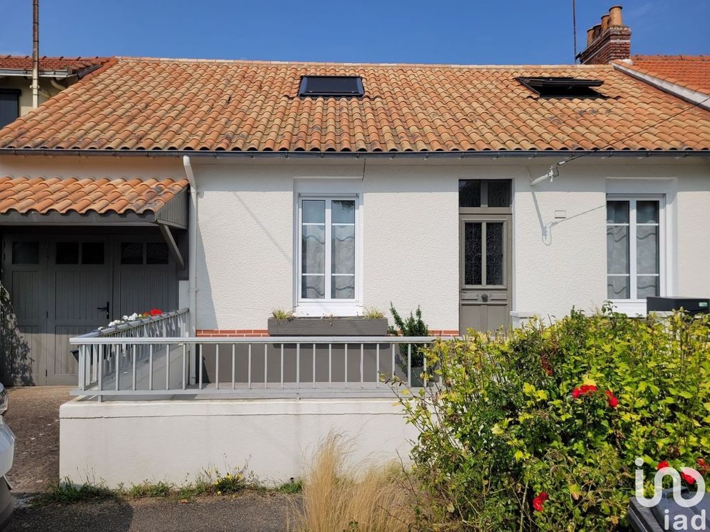 Achat maison à vendre 4 chambres 122 m² - Les Moutiers-en-Retz