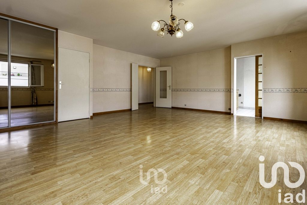 Achat appartement à vendre 3 pièces 82 m² - Poissy