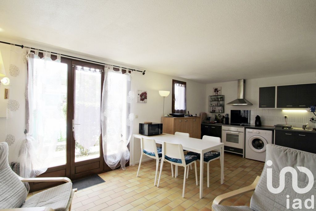 Achat maison à vendre 2 chambres 38 m² - Le Beausset