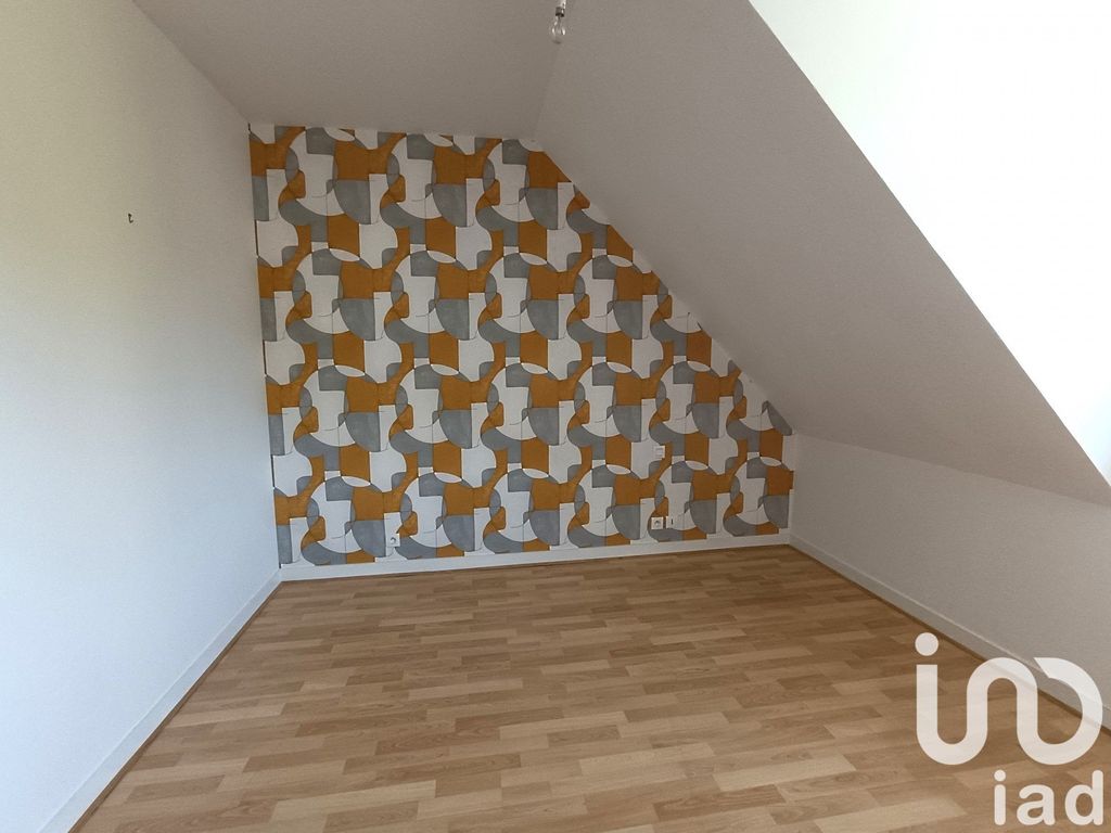 Achat maison à vendre 4 chambres 118 m² - La Selle-en-Luitré