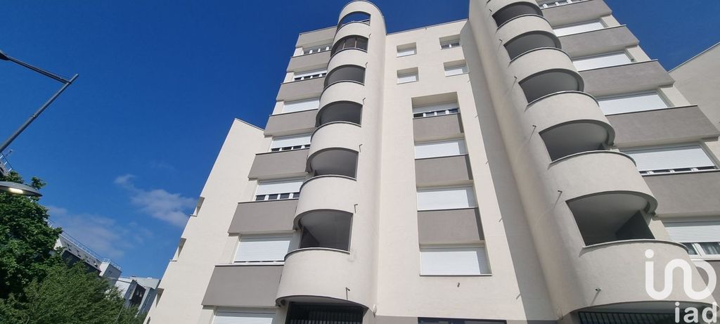 Achat appartement à vendre 2 pièces 51 m² - Sevran