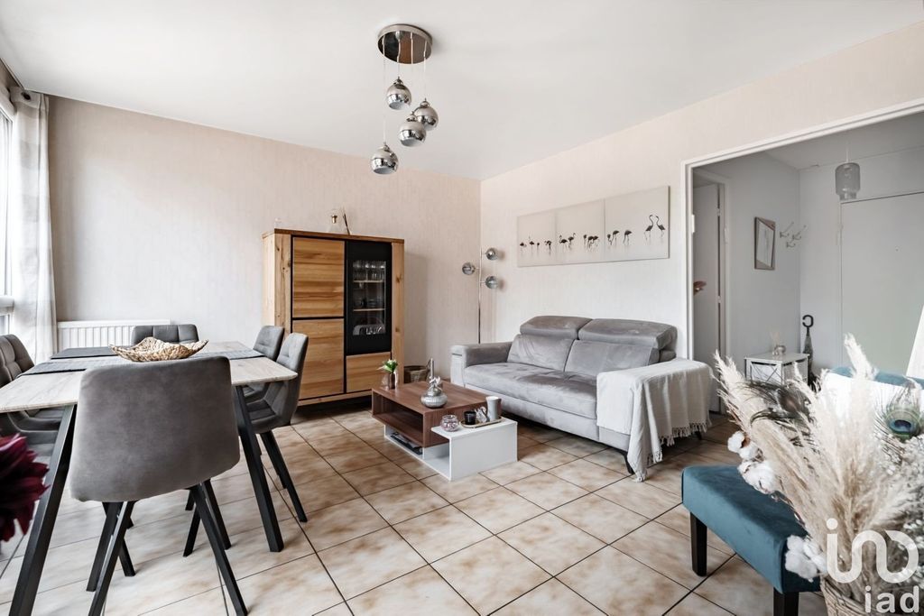 Achat appartement à vendre 4 pièces 82 m² - Crosne