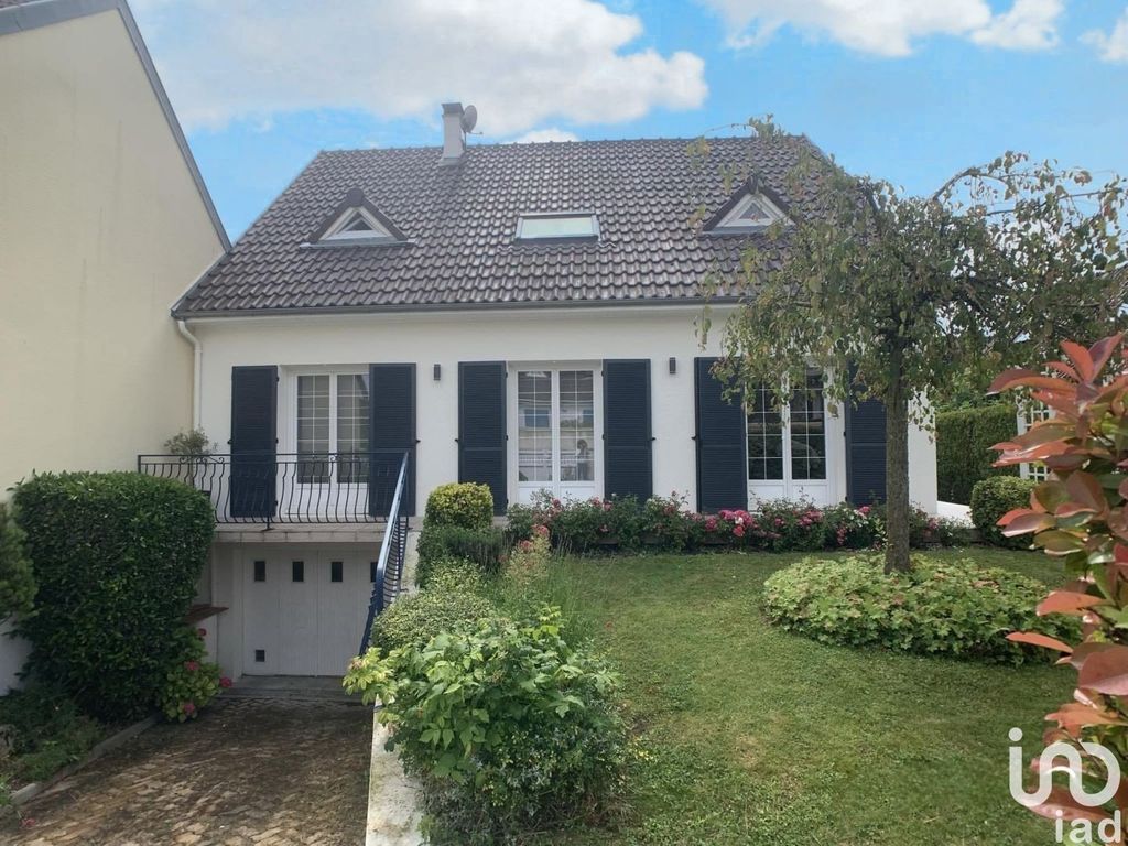 Achat maison à vendre 4 chambres 132 m² - Reims