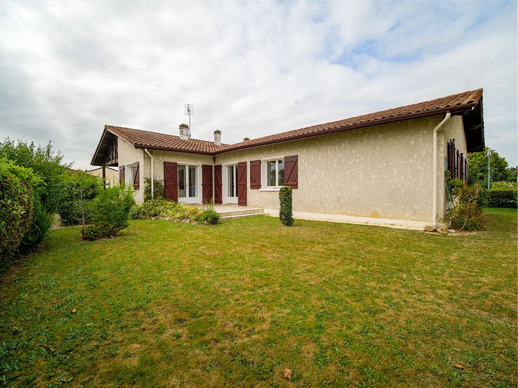 Achat maison à vendre 4 chambres 122 m² - Aire-sur-l'Adour