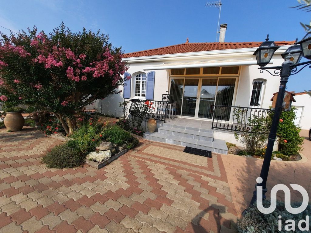 Achat maison à vendre 2 chambres 91 m² - L'Aiguillon-sur-Mer