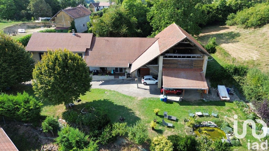 Achat maison à vendre 4 chambres 247 m² - Montrevel