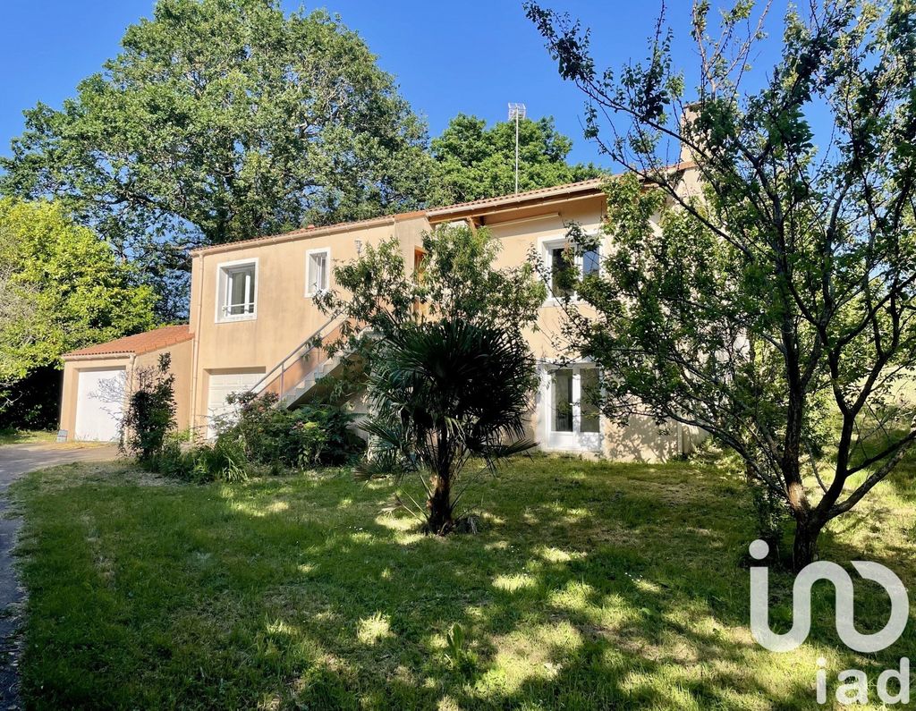 Achat maison à vendre 4 chambres 138 m² - Pornic