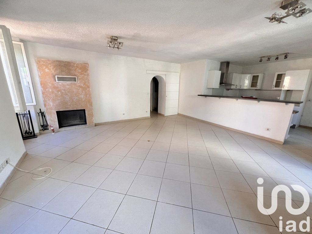 Achat appartement à vendre 5 pièces 102 m² - Saint-Sauveur-sur-Tinée