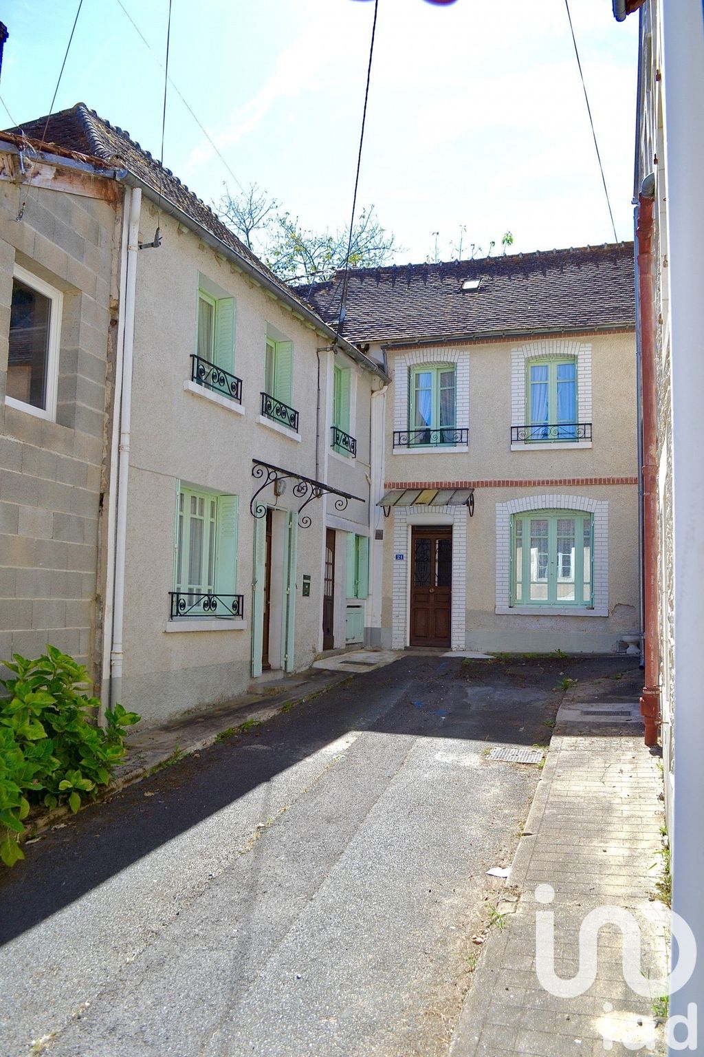 Achat maison à vendre 3 chambres 116 m² - La Trimouille