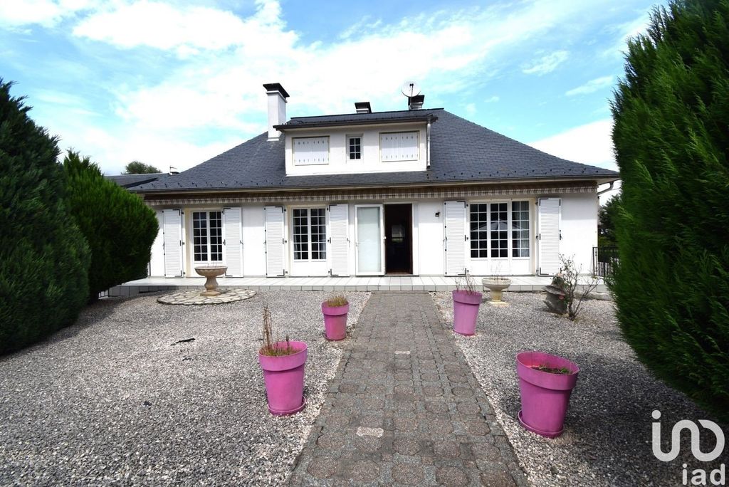 Achat maison à vendre 3 chambres 127 m² - Argelès-Gazost