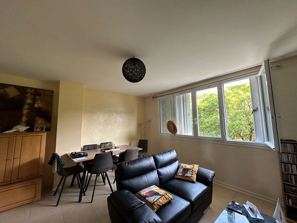 Achat appartement à vendre 3 pièces 55 m² - Rochefort