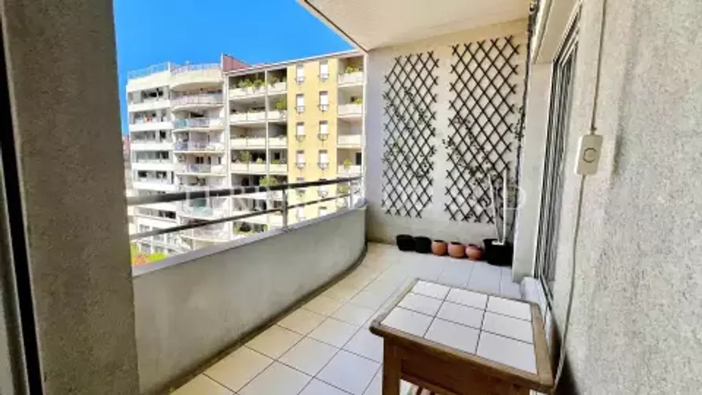 Achat appartement 4 pièce(s) Marseille 8ème arrondissement