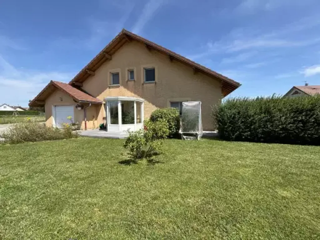 Achat maison à vendre 3 chambres 147 m² - Frasne