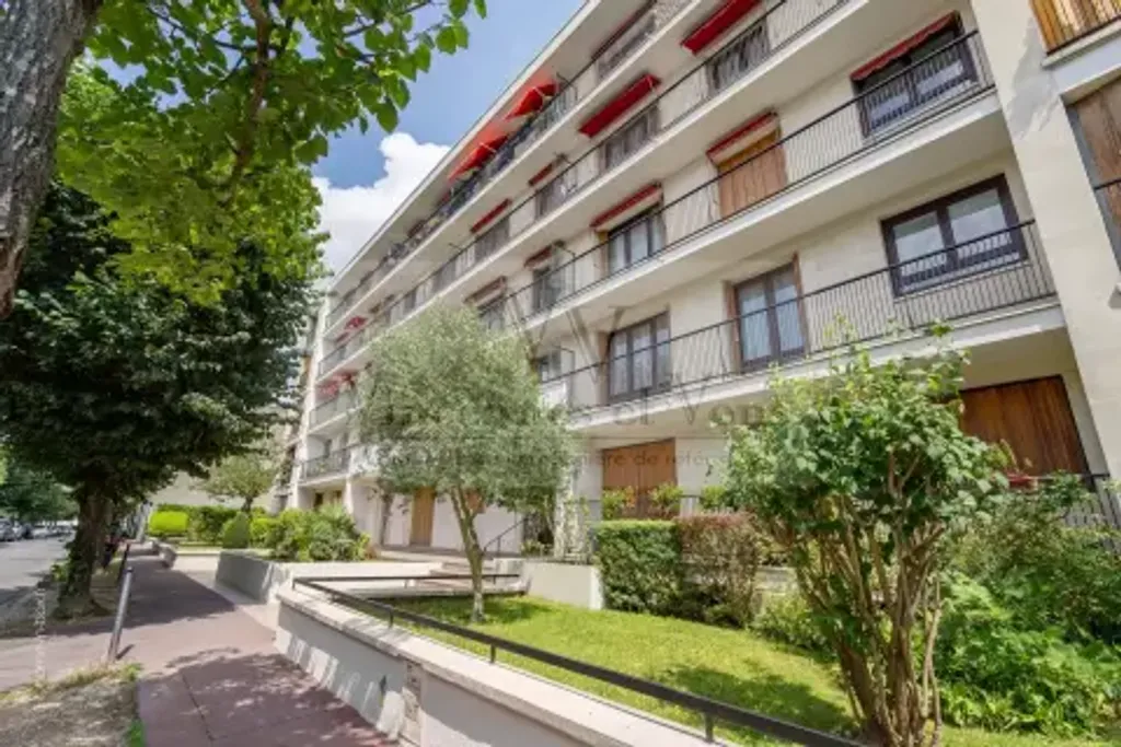 Achat appartement à vendre 2 pièces 41 m² - Saint-Maur-des-Fossés