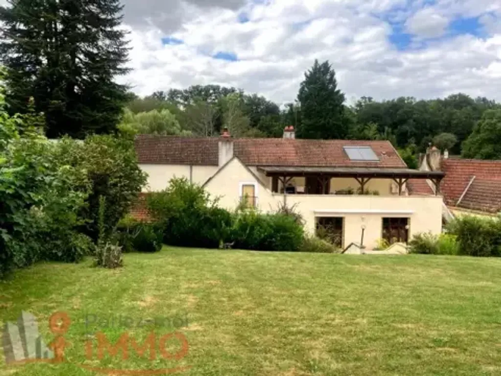 Achat maison à vendre 6 chambres 327 m² - Vézelay