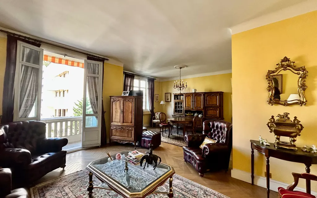 Achat appartement à vendre 4 pièces 103 m² - Lyon 6ème arrondissement