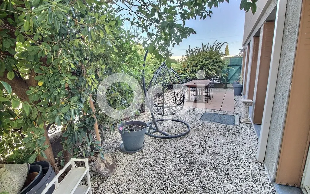 Achat appartement à vendre 3 pièces 82 m² - Marseille 10ème arrondissement