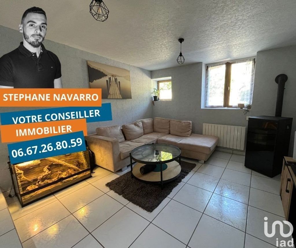 Achat maison à vendre 4 chambres 125 m² - Verrières-en-Forez