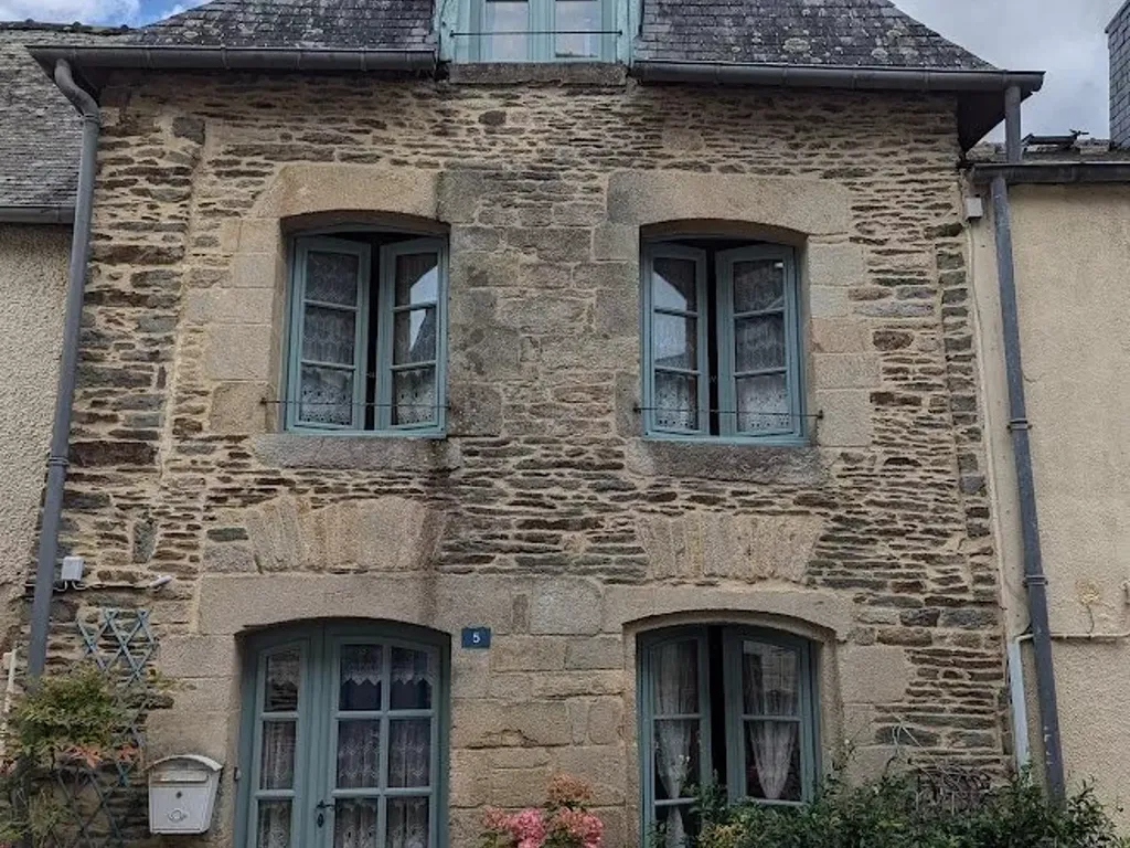 Achat maison à vendre 4 chambres 168 m² - Josselin