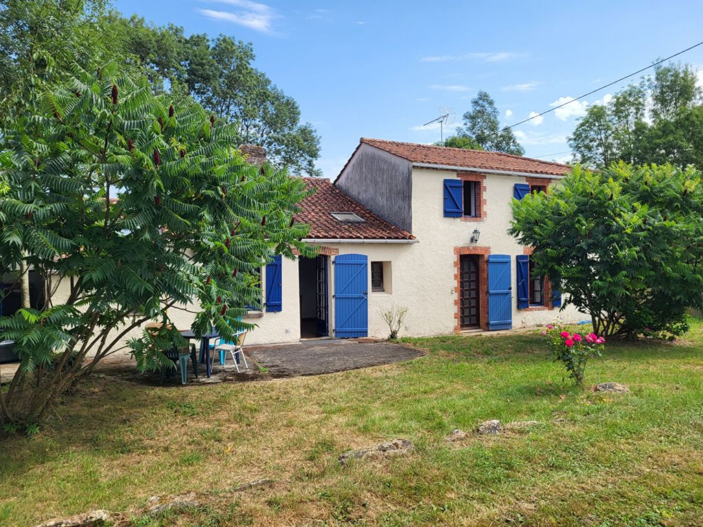 Achat maison à vendre 3 chambres 123 m² - Saint-Christophe-du-Ligneron