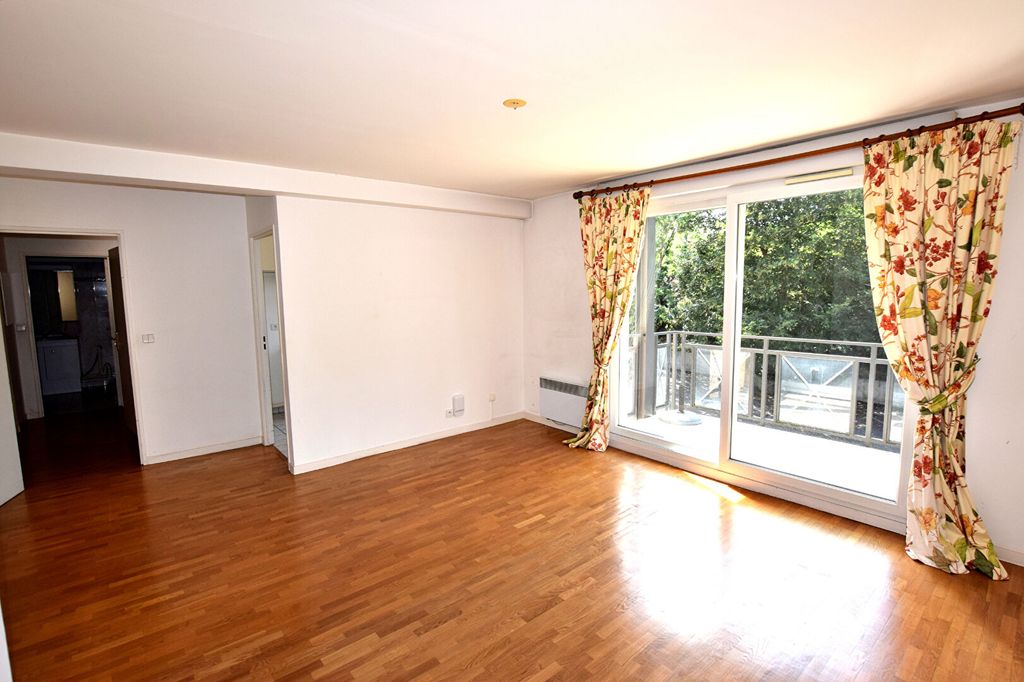 Achat appartement à vendre 2 pièces 50 m² - Gif-sur-Yvette