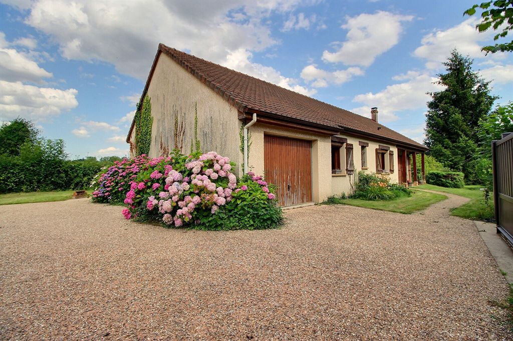 Achat maison à vendre 5 chambres 114 m² - Lyons-la-Forêt