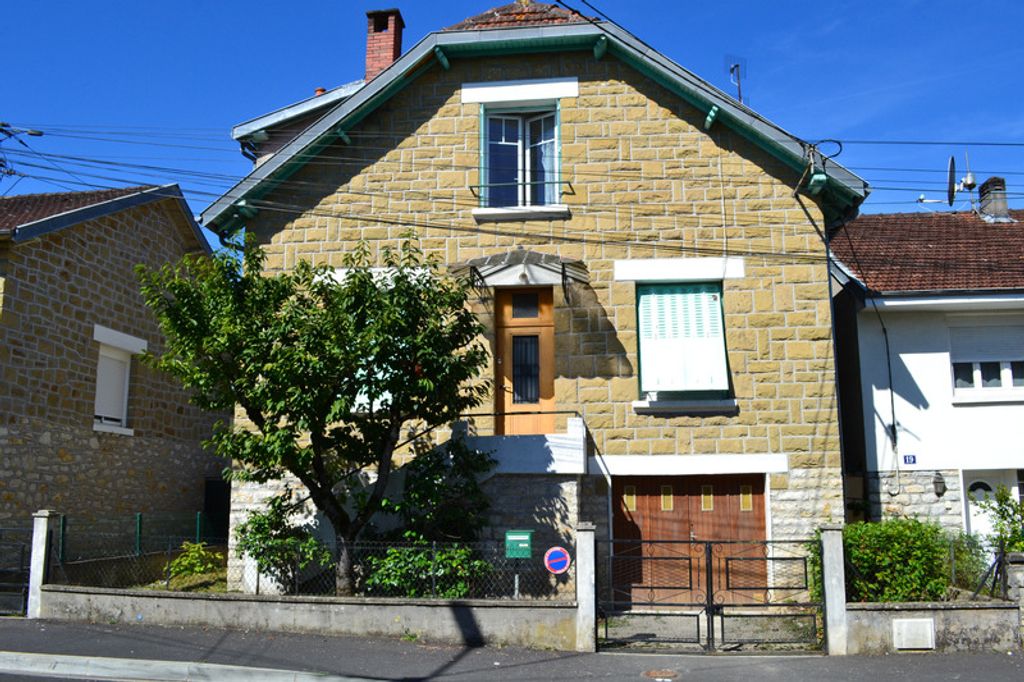 Achat maison à vendre 5 chambres 110 m² - Brive-la-Gaillarde