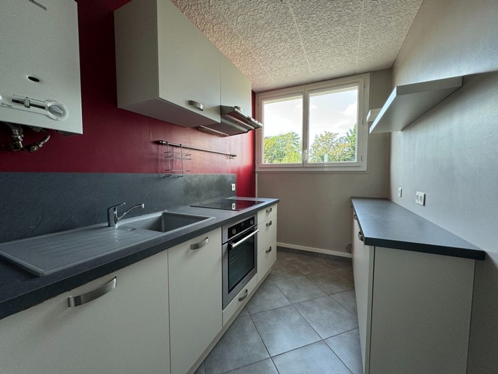 Achat appartement à vendre 4 pièces 62 m² - Saint-Cyr-sur-Loire