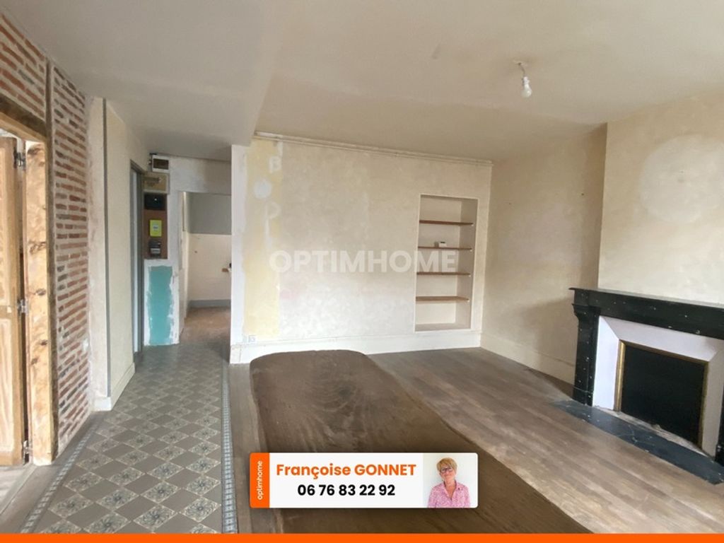 Achat maison à vendre 3 chambres 80 m² - Saint-Amand-Montrond